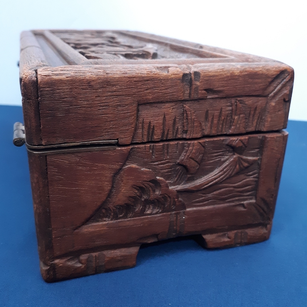 19th C Carved Rosewood Chinese Locking Antique Wooden Treasure Box Ships - Picture 8 of 16
